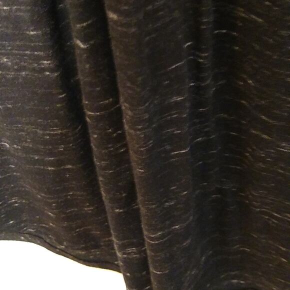 a.n.a women's size XL short sleeve blouse. Casual. - Picture 4 of 8